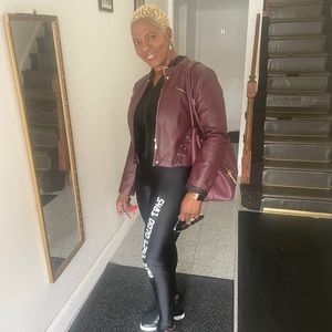 Meet your Posher, Donnarie